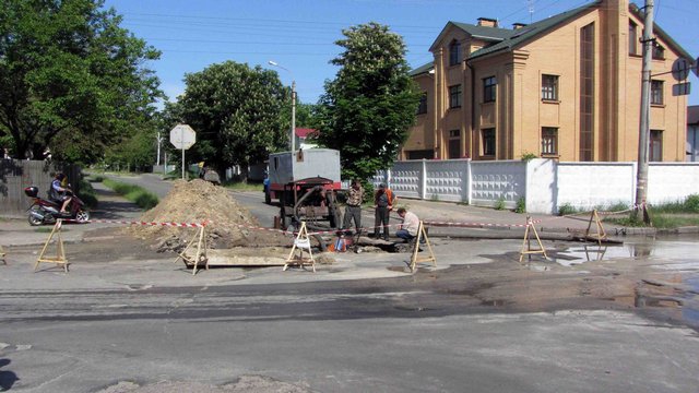 Визитка Яроша, Чернигов