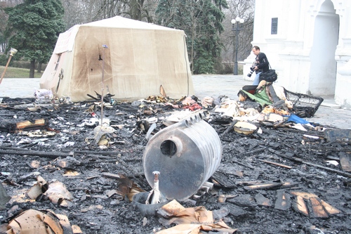 Cгорел походный храм прихожан УПЦ Московского патриархата