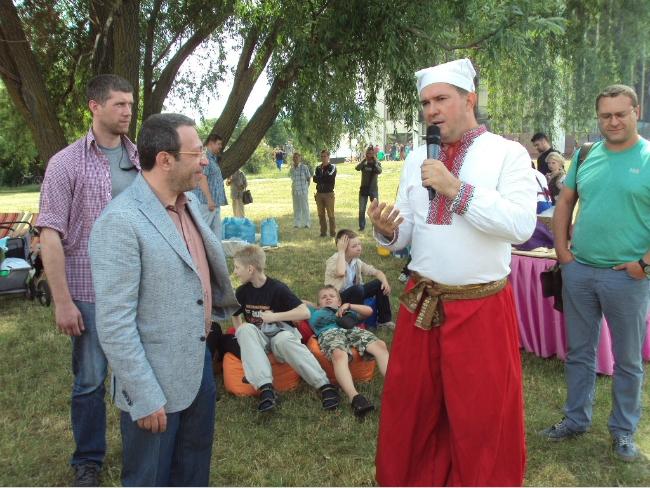 фото с жителями в чернигов. народ в чернигове. чернигов город население. чернигов жители. фото с жителями в чернигов.