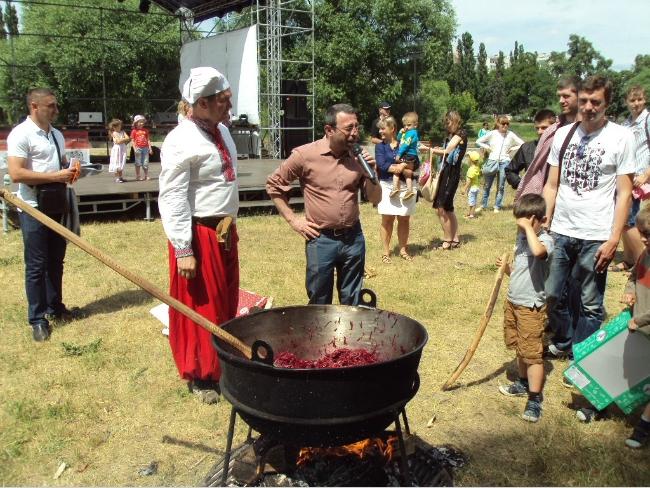 черниговская фото сейчас. фото с жителями в чернигов. новости чернигова и черниговской области. фото с жителями в чернигов. жители чернигова.